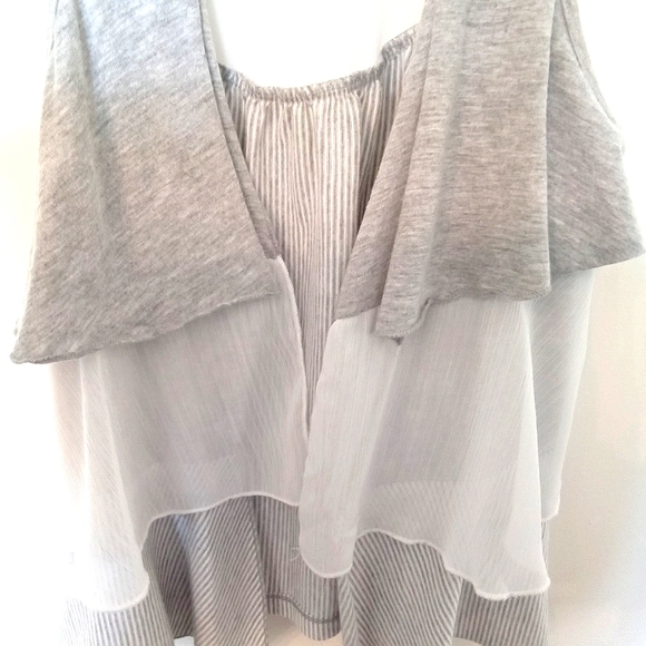 Mixed Medium Lightweight Tiered Vest - Picture 7 of 10